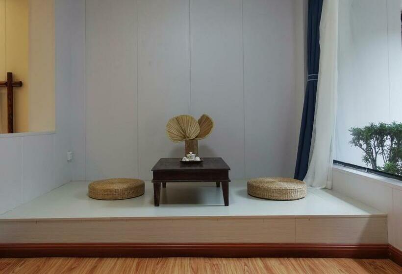 标准间, Xingping Our Inn