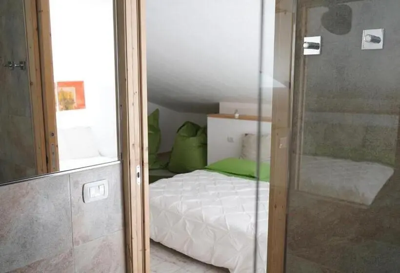 Quarto Quádruplo Standard, B&b Porto Del Bivio