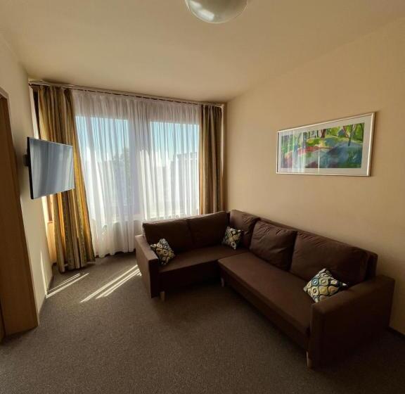 スイート, Estella Superior