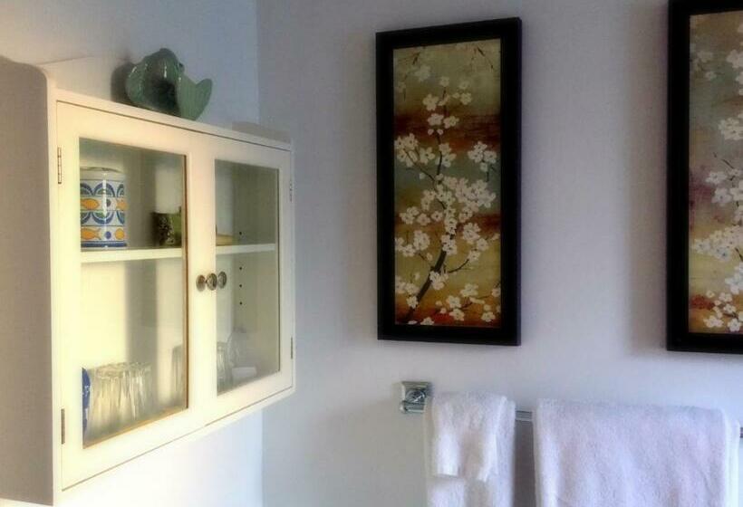 スーペリアールーム, Lamb And Lion Inn