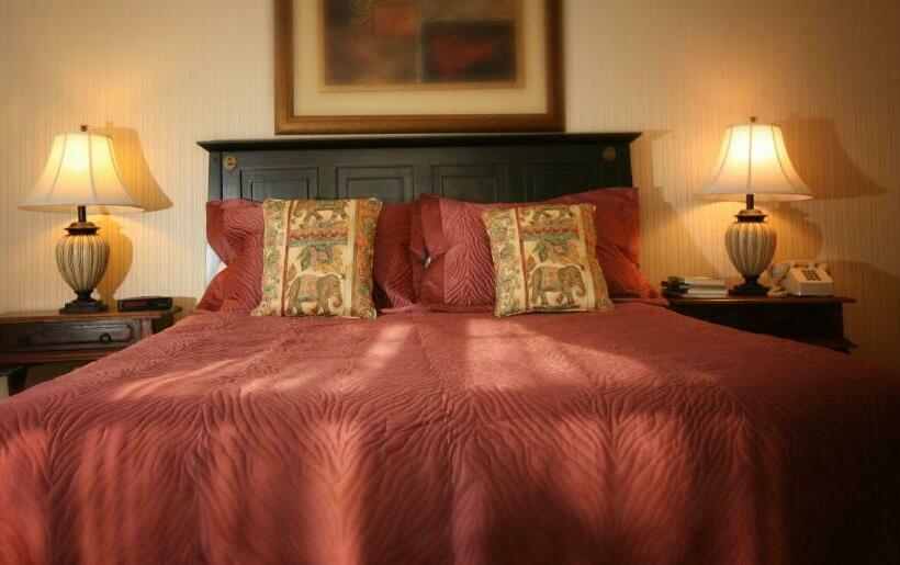 スーペリアールーム, Lamb And Lion Inn