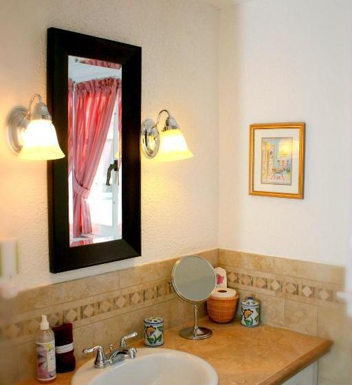 キングサイズベッドのスイートルーム, Lamb And Lion Inn