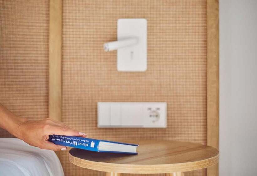 سوئیت جونیور با تراس, Sofia Alcudia Beach