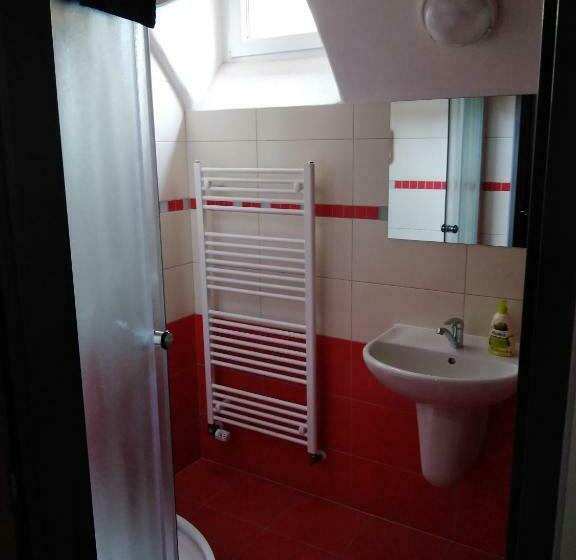 חדר סטנדרט לארבעה, Penzion Iris Krkonoše