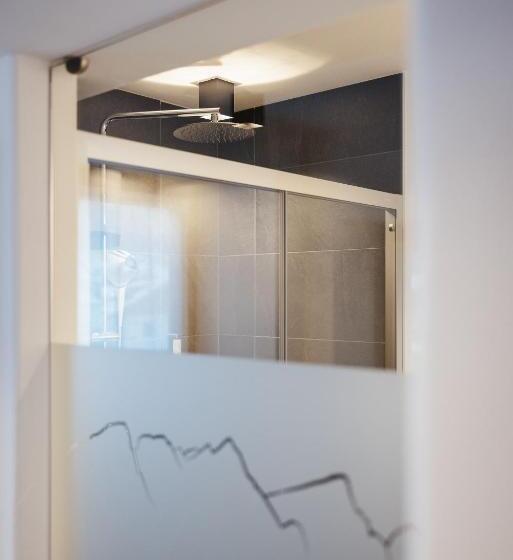 חדר סופריור עם מרפסת, Berghotel Sanví