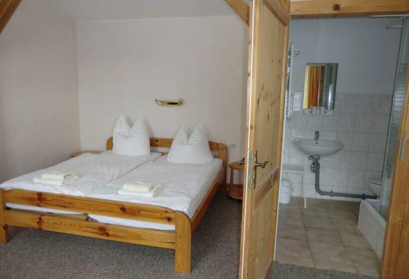 スタンダードトリプルルーム, Kranichblick