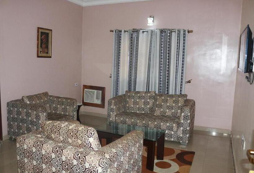 اتاق لوکس, K Orbit Hotels & Suites