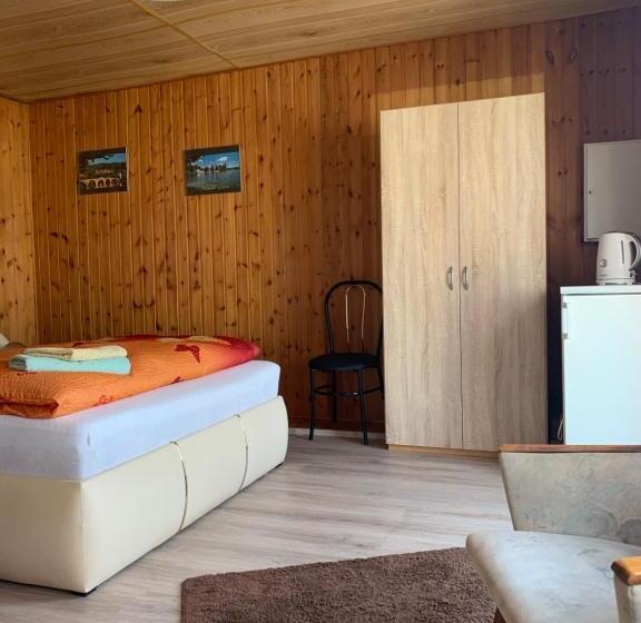 חדר סטנדרט לשלושה, Landgasthaus & Pension Liebner Land Brandenburg Prignitz