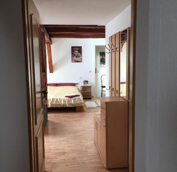 Апартаменты 2 Спальни, Landgasthaus & Pension Liebner Land Brandenburg Prignitz