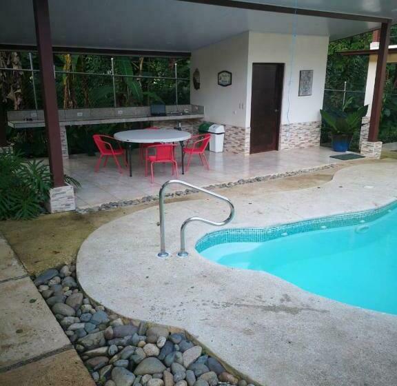 آپارتمان 2 خوابه, Arococles