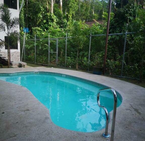 آپارتمان 2 خوابه, Arococles