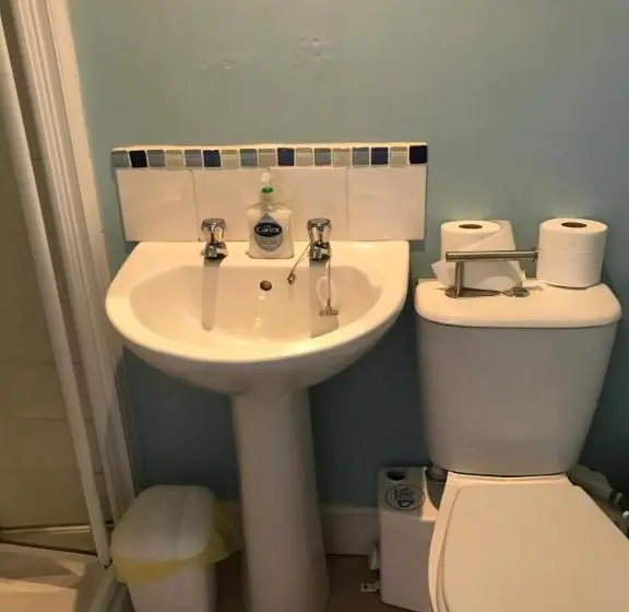 コンフォートトリプルルーム, Craighlaw Arms Vintage B&b