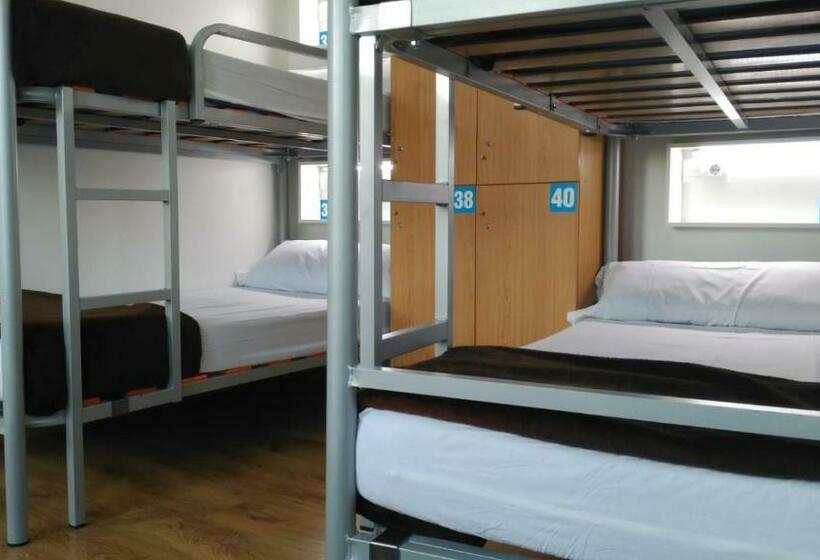 スタンダード４人部屋, Albergue Boente