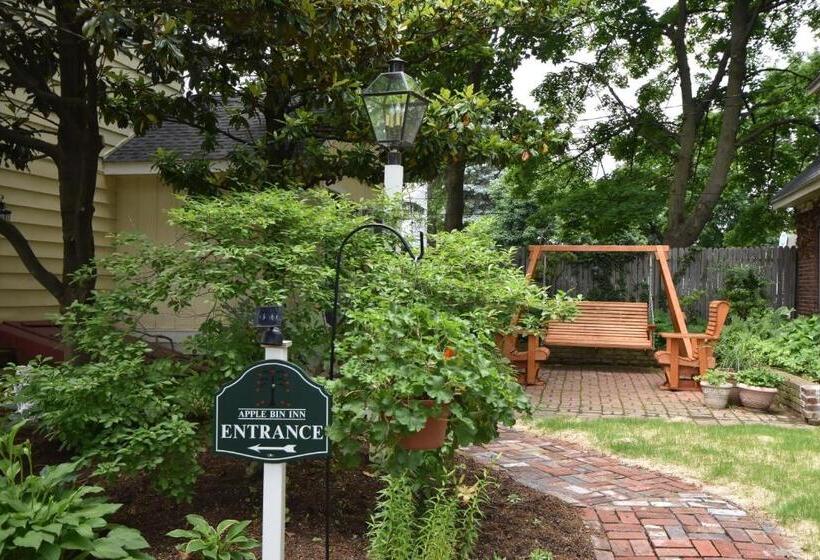 Номер Стандарт Вид на Сад, Apple Bin Inn