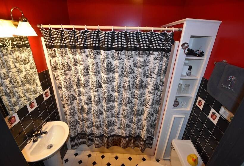 Люкс Повышенной Комфортности, Apple Bin Inn