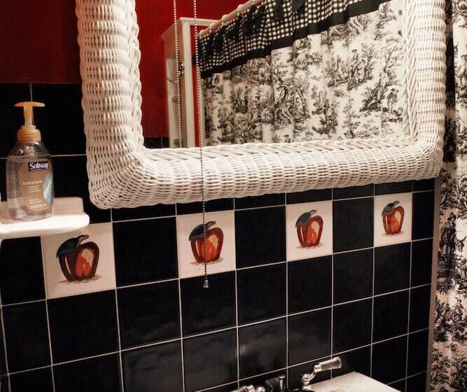 Люкс Повышенной Комфортности, Apple Bin Inn