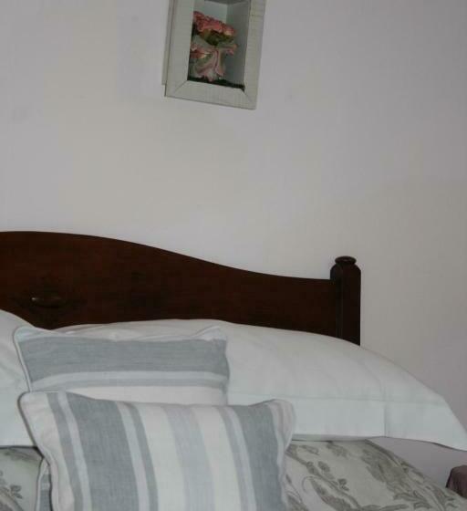 デラックスルーム, Chadwell Hill Farm