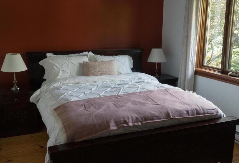 스탠다드 룸 공동 욕실, Gite O Bordeleau B&b