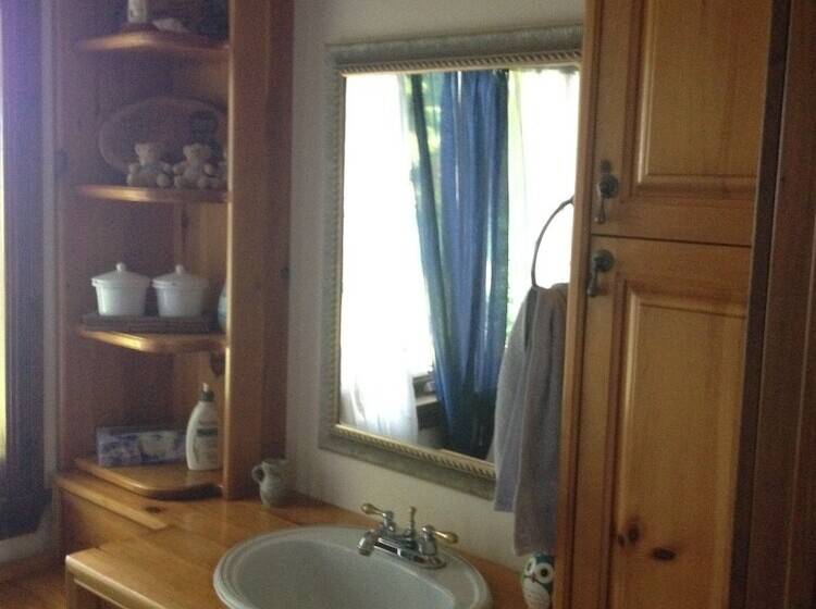 스탠다드 룸 공동 욕실, Gite O Bordeleau B&b