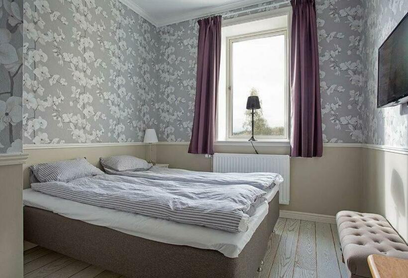 غرفة قياسية, Norrfly Herrgård