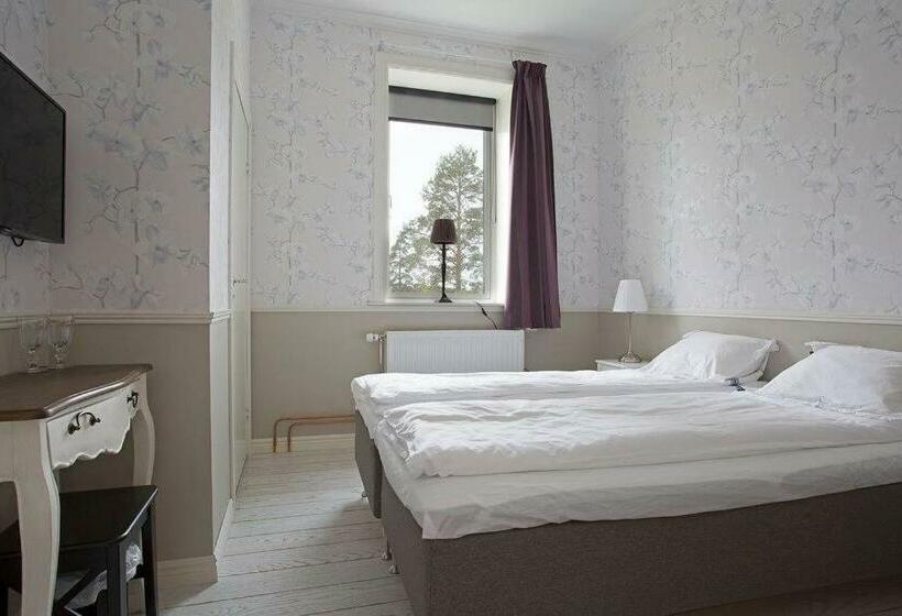 غرفة قياسية, Norrfly Herrgård