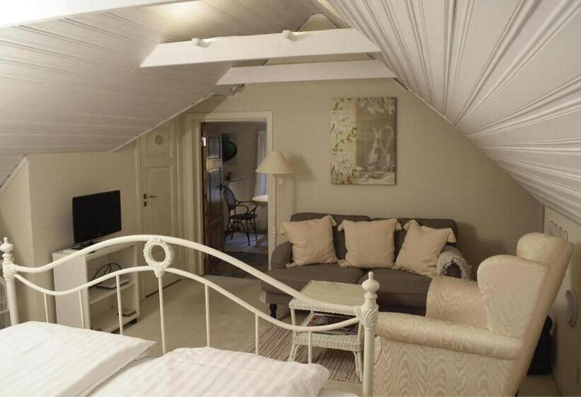 标准三人间, Villa Luna Breakfast