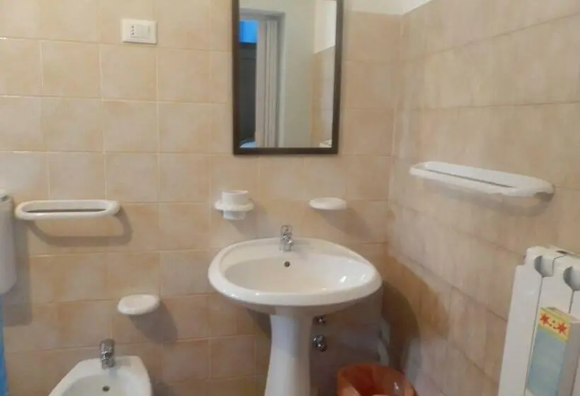 スタンダード４人部屋, Agriturismo Salento D'arare