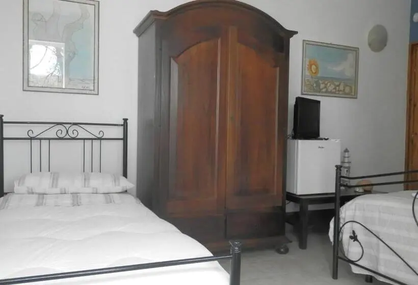 スタンダードトリプルルーム, Agriturismo Salento D'arare