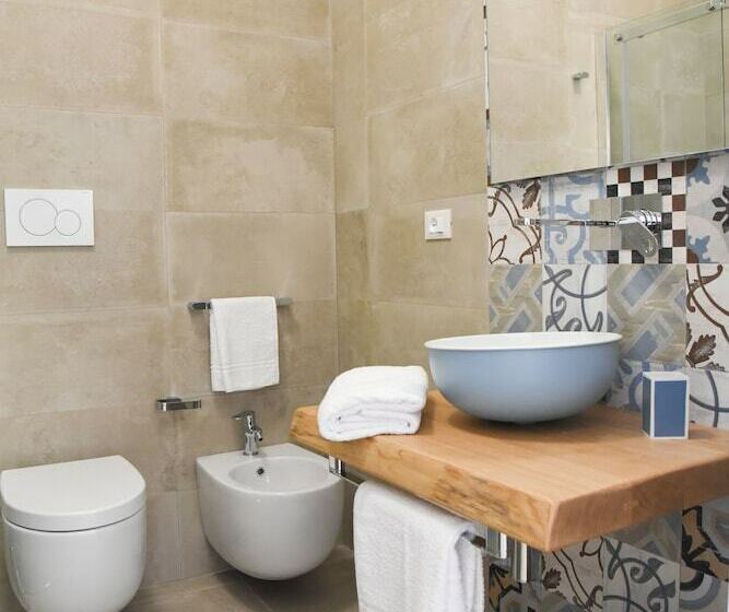 Номер Стандарт Трехместный, Belsito