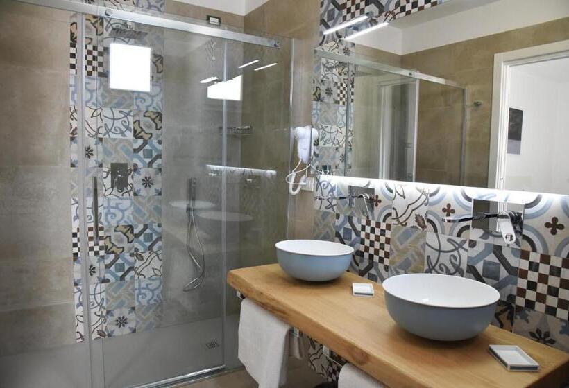 Четырехместный Номер Deluxe, Belsito