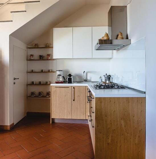 דירת שני חדרים, Tenuta Ronco Regio