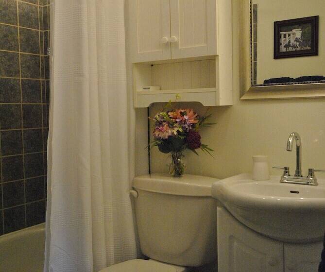 كابينة, Dominion Hill Country Inn