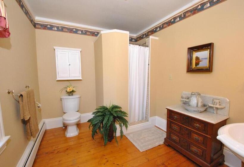 جناح سرير كينج, Dominion Hill Country Inn