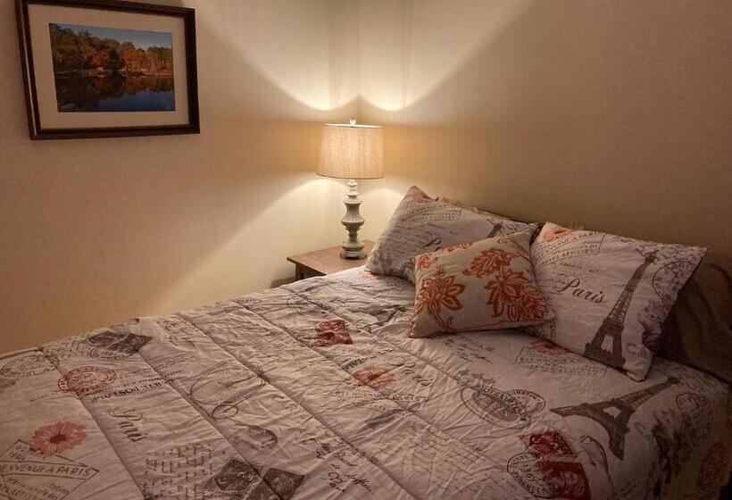 Люкс Повышенной Комфортности, Dominion Hill Country Inn
