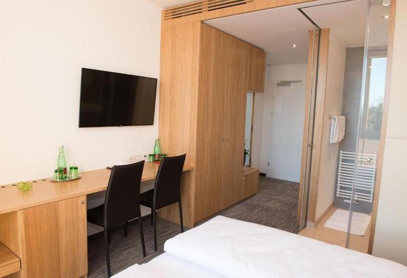 スーペリアールーム, Hubertushof Fromwald Hotel Und Gasthof