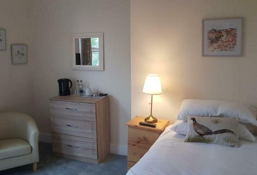 スタンダードシングルルーム, Chequers Inn