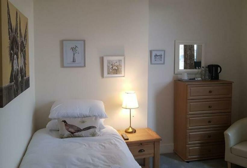 スタンダードシングルルーム, Chequers Inn