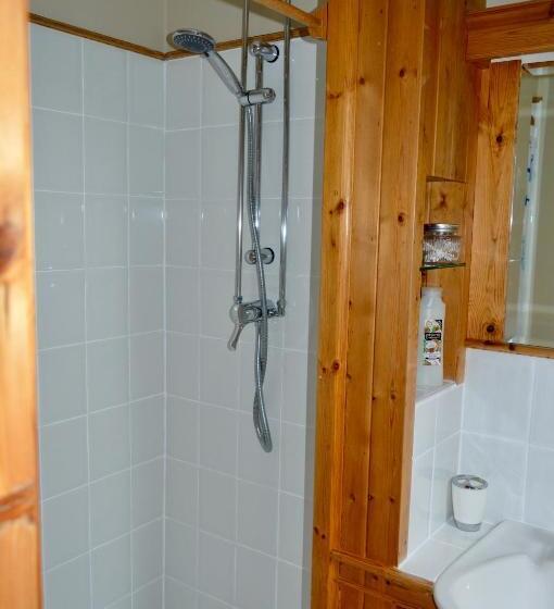 四人标准间, Cotenham Barn