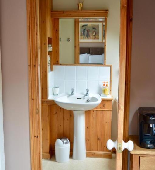 四人标准间, Cotenham Barn