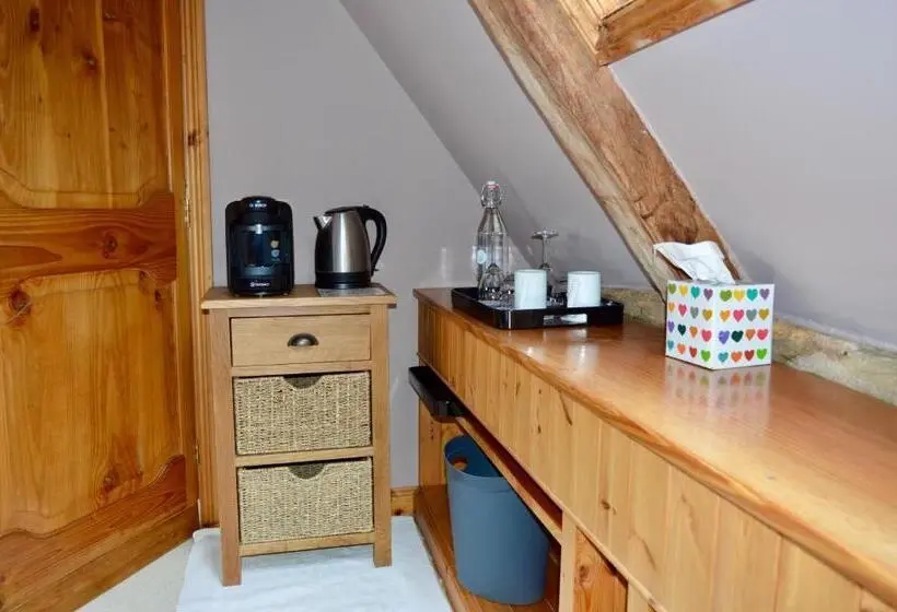 スタンダード４人部屋, Cotenham Barn