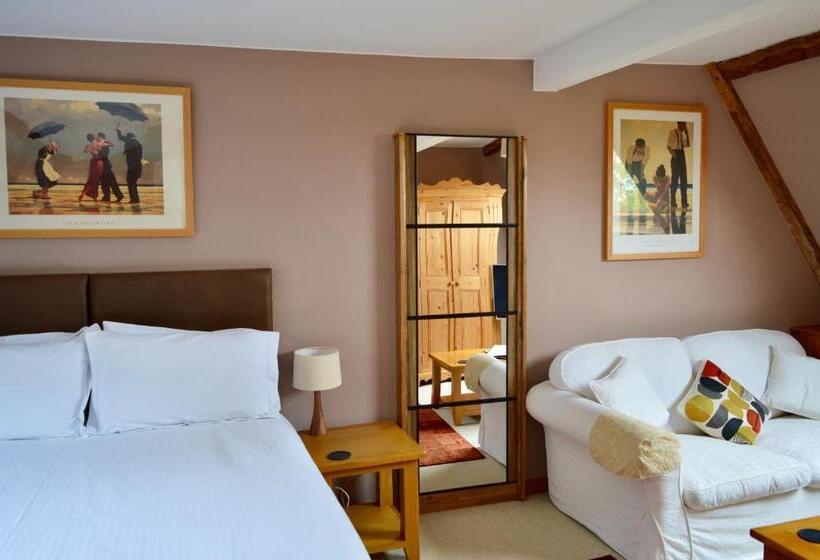 四人标准间, Cotenham Barn