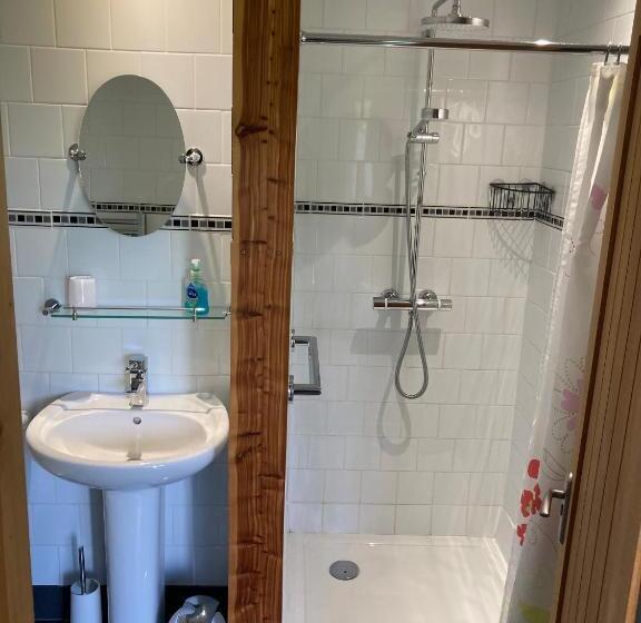 标准工作室, Cotenham Barn