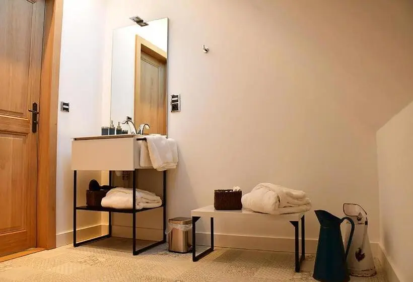 ガーデンビュースタンダードルーム, Domaine De La Lochetière Chambres D'hôtes