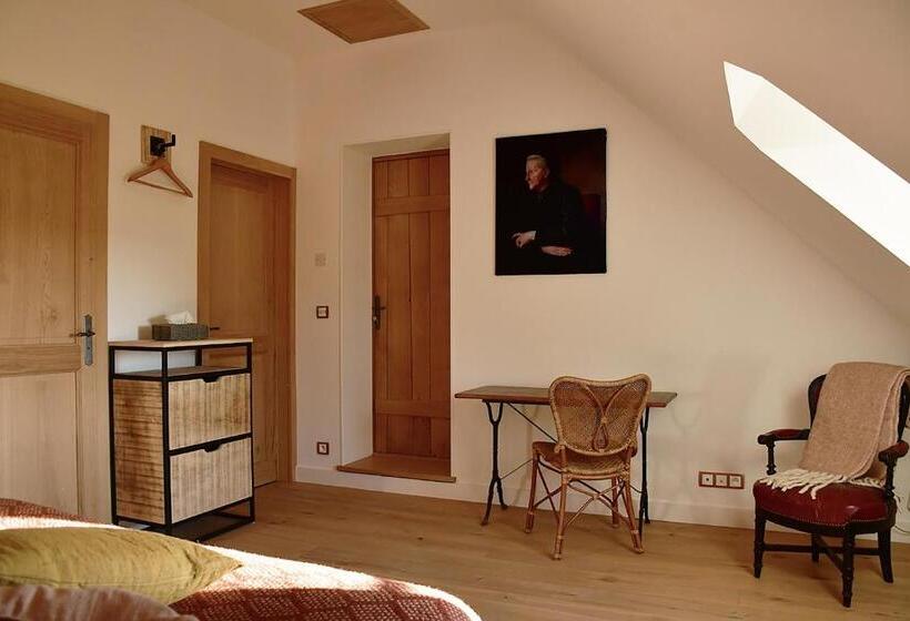 ガーデンビュースーペリアールーム, Domaine De La Lochetière Chambres D'hôtes