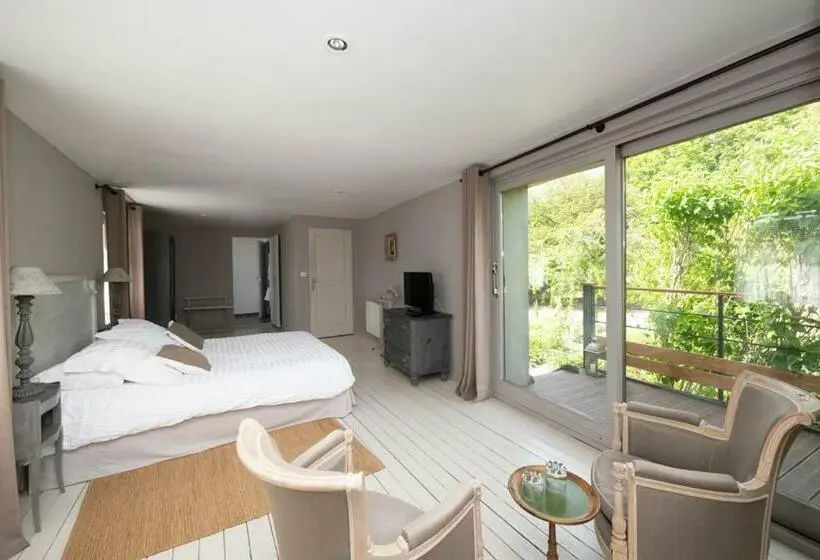 デラックスルーム, Le Clos Corbier