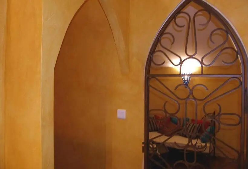 キングサイズベッドのスタンダードルーム, Le Manoir De Gâtines