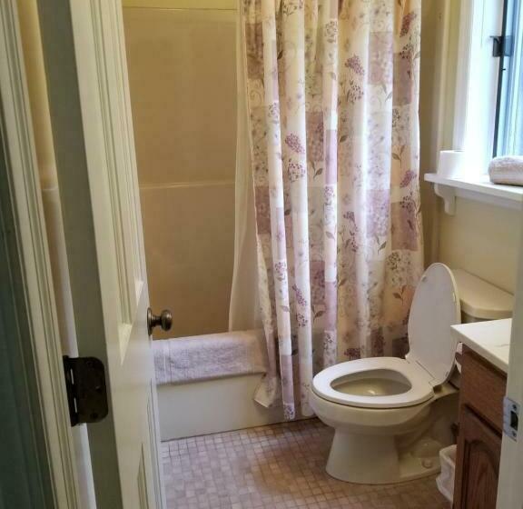 스탠다드 룸, Hawk Mountain Bed & Breakfast