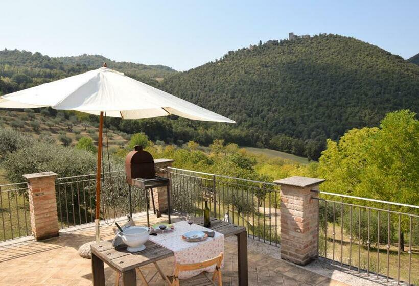 带1个卧室的带阳台的公寓, Agriturismo La Fonte