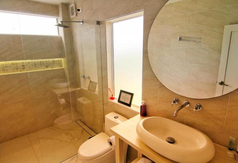 חדר סטנדרט עם מיטת קינג, Blue Mango Beach