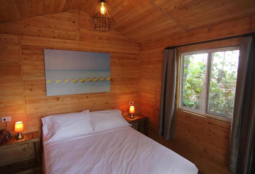 חדר סטנדרט חדר אמבטיה משותף, Blue Mango Beach